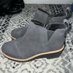 TOMS booties